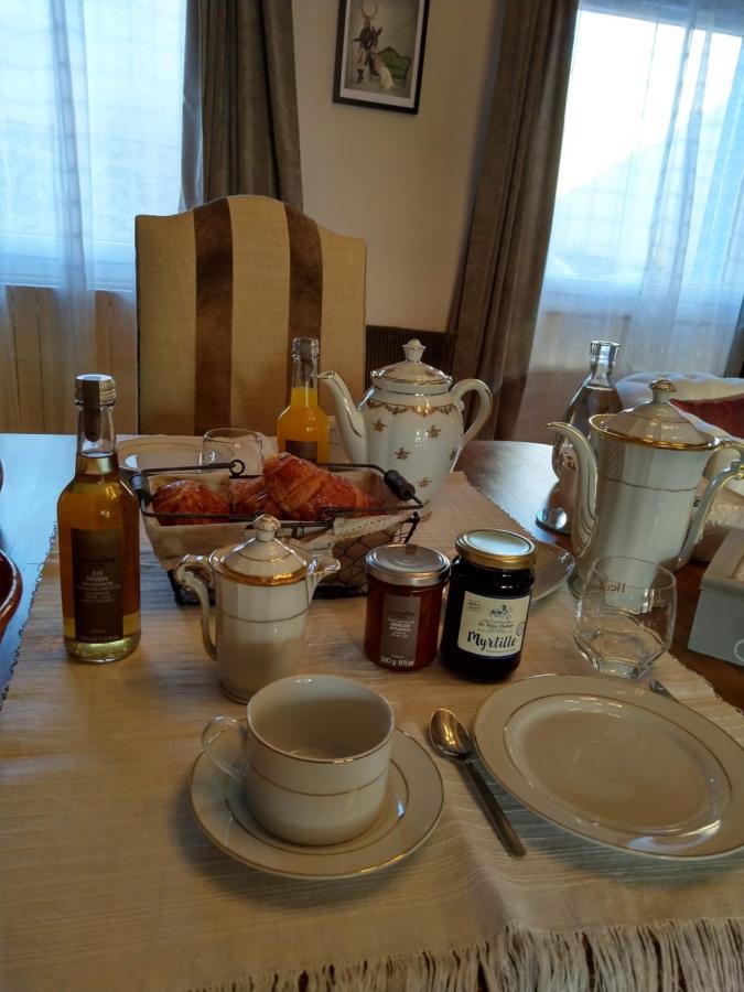 Les Bessonnes Bed and Breakfast Saint-Georges-Haute-Ville Buitenkant foto