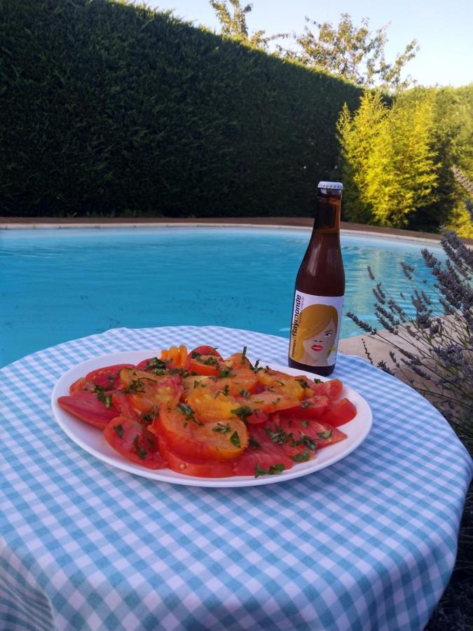Les Bessonnes Bed and Breakfast Saint-Georges-Haute-Ville Buitenkant foto