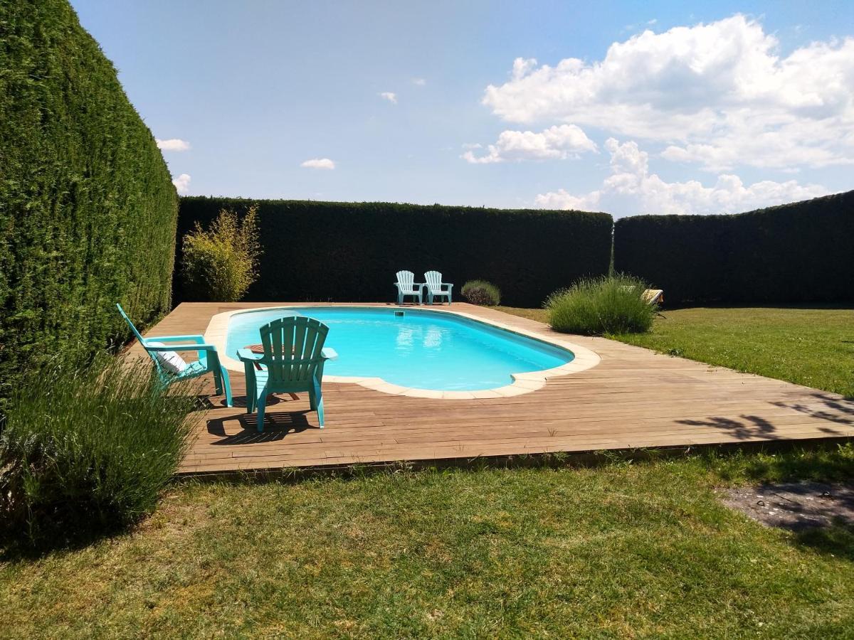 Les Bessonnes Bed and Breakfast Saint-Georges-Haute-Ville Buitenkant foto
