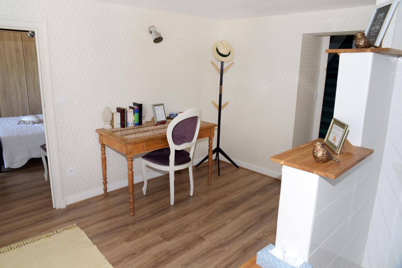 Les Bessonnes Bed and Breakfast Saint-Georges-Haute-Ville Buitenkant foto