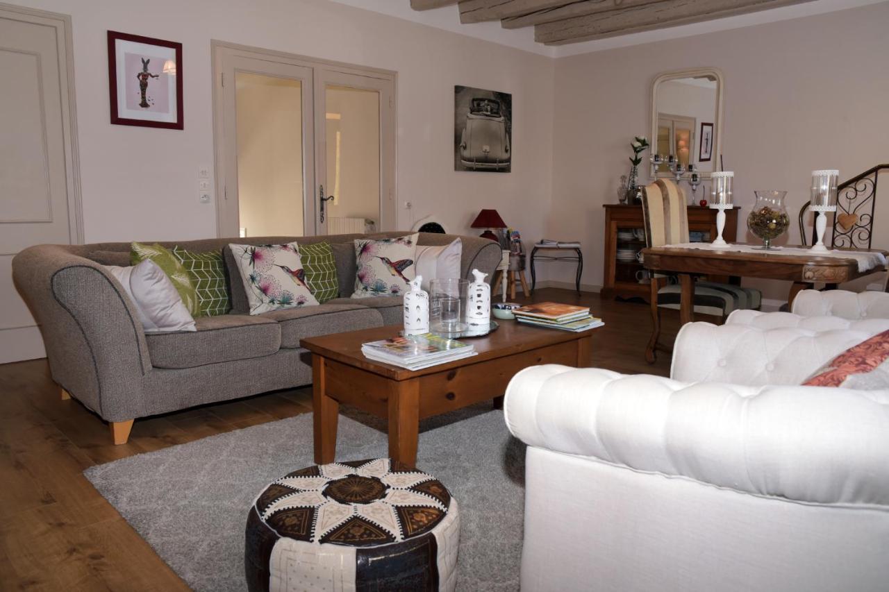 Les Bessonnes Bed and Breakfast Saint-Georges-Haute-Ville Buitenkant foto